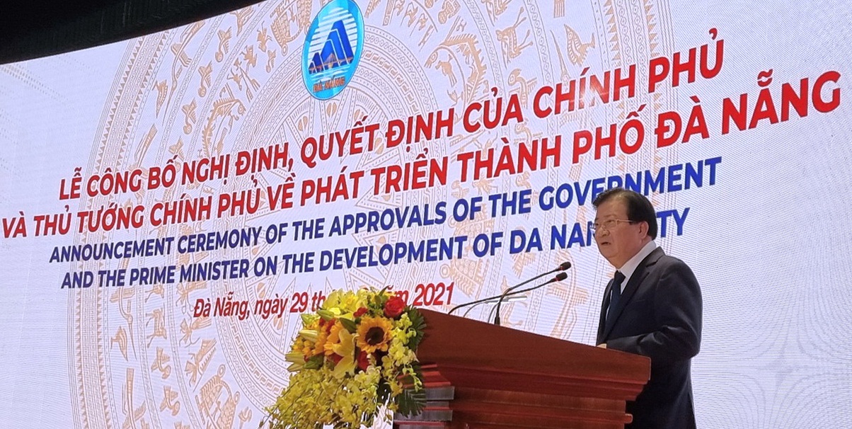 Phó Thủ tướng Chính phủ Trịnh Đình Dũng phát biểu tại buổi lễ công bố Quyết định của Thủ tướng Chính phủ
